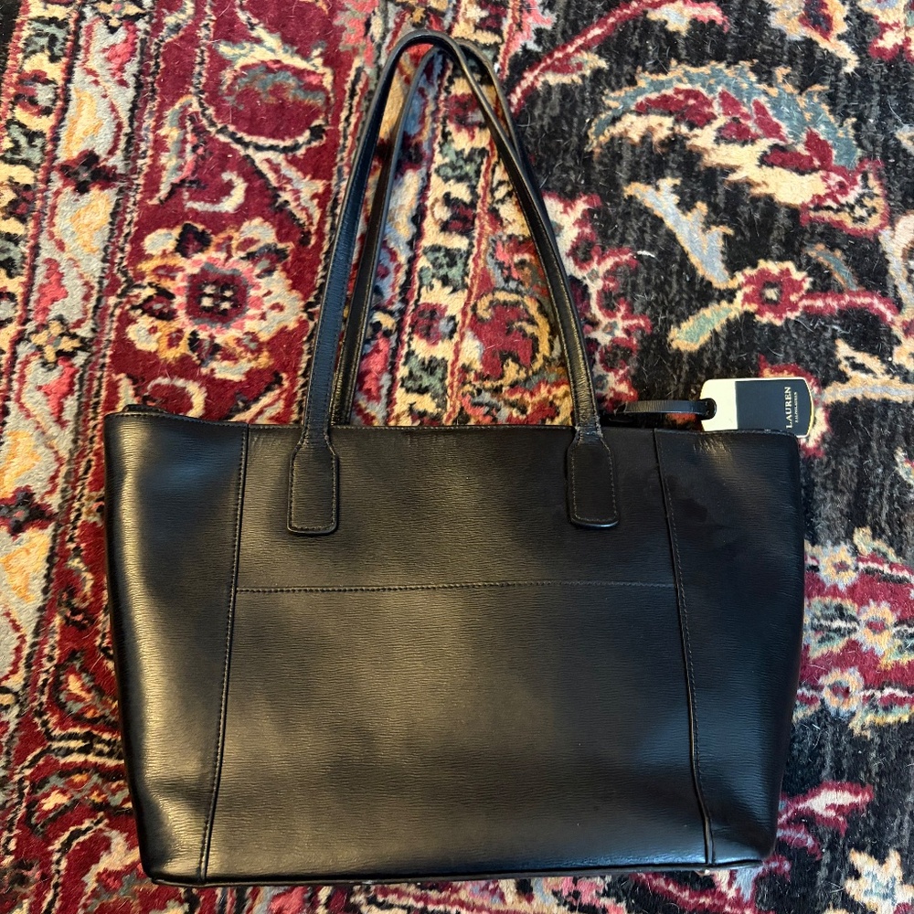 Lauren Ralph Lauren Black Leather Shoulder Tote with Front Pockets - Picture 3 of 11